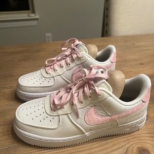 Brand New Custom Nikes Size 7